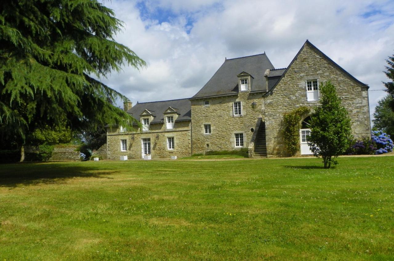 مبيت وإفطار Malansac Manoir De Saint-Fiacre المظهر الخارجي الصورة